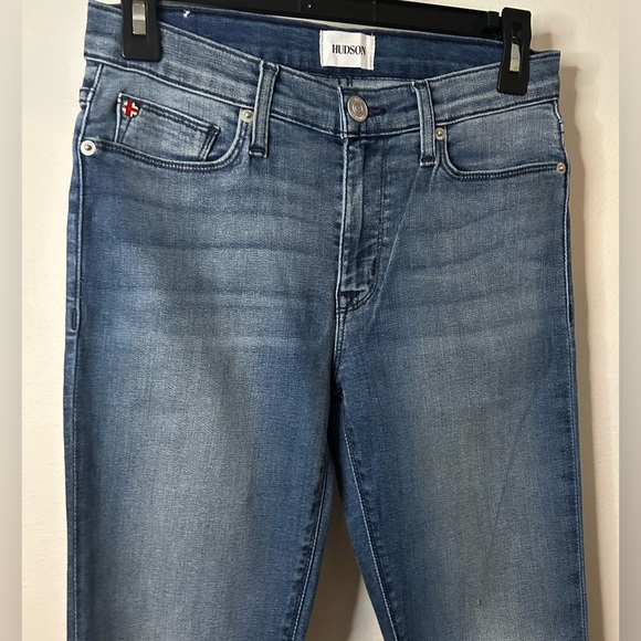 NWT HUDSON JEANS NICO MIDRISE SUPER SKINNY ANKLE RAW HEM - Picture 2 of 7